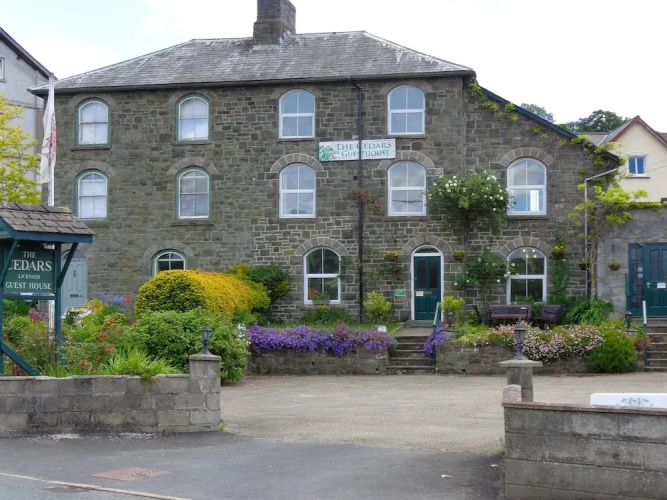Cedars Guesthouse