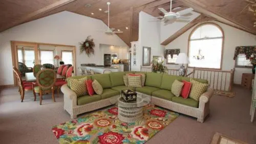 Kidz Escape - 6 Br Home