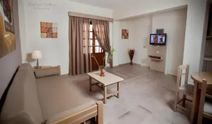 Aphrodite Luxury Studios & Apartments