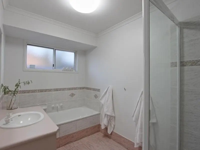Adelong 9 Beach House