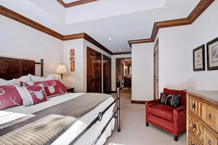 Ritz 2Br R111