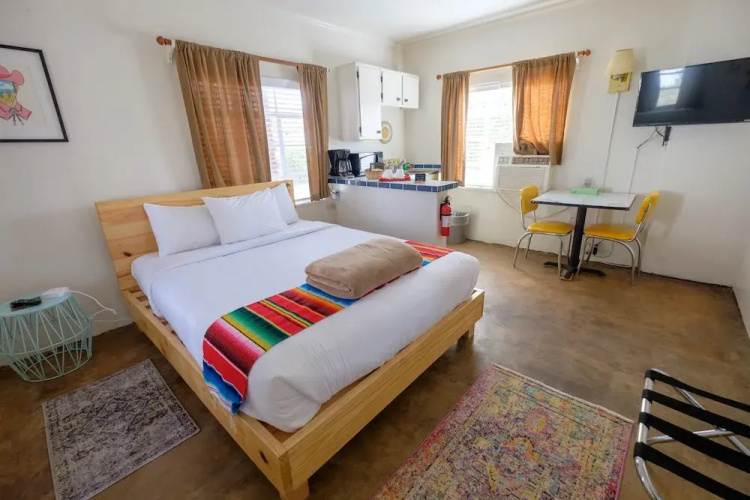 Antelope Lodge