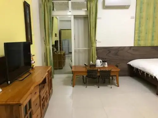 Lohas Hotel