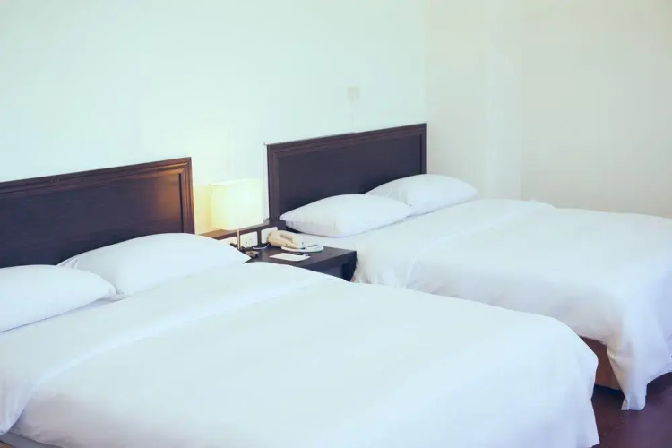 Chichi Hotel