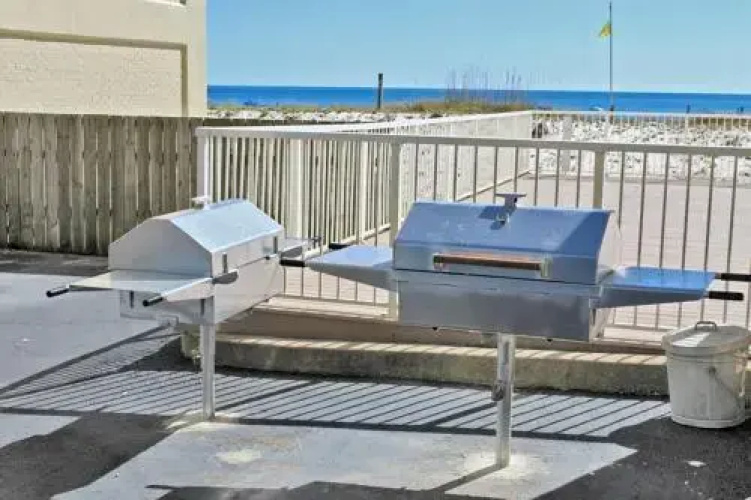 Boardwalk 386
