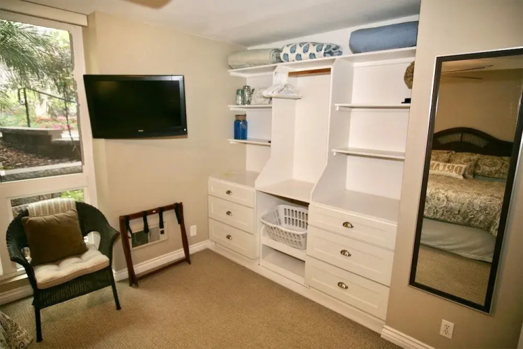 California Dreamin - 1 Br Condo