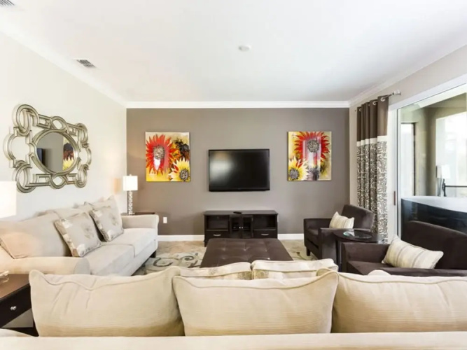 Paradise Palms 8864