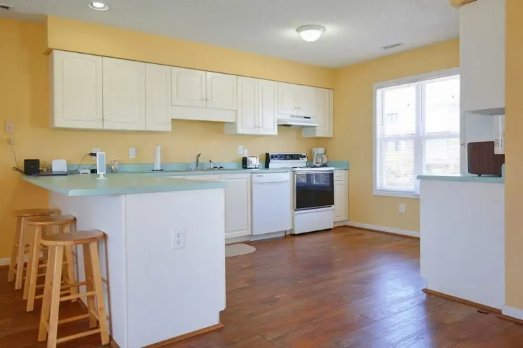 Sea Daze East Duplex - 3 Br Home