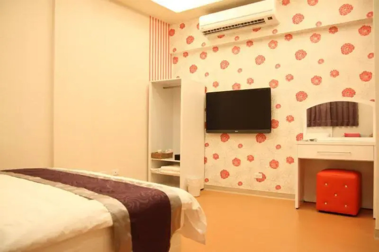 Greenery Hostel