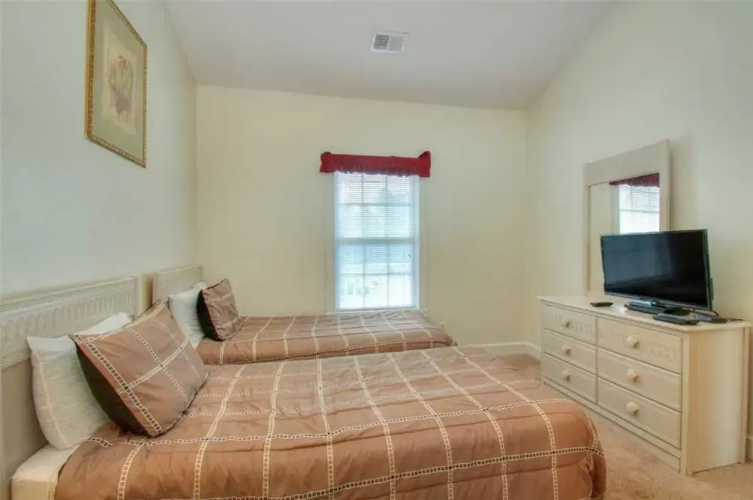 Magnolia North 302-4827