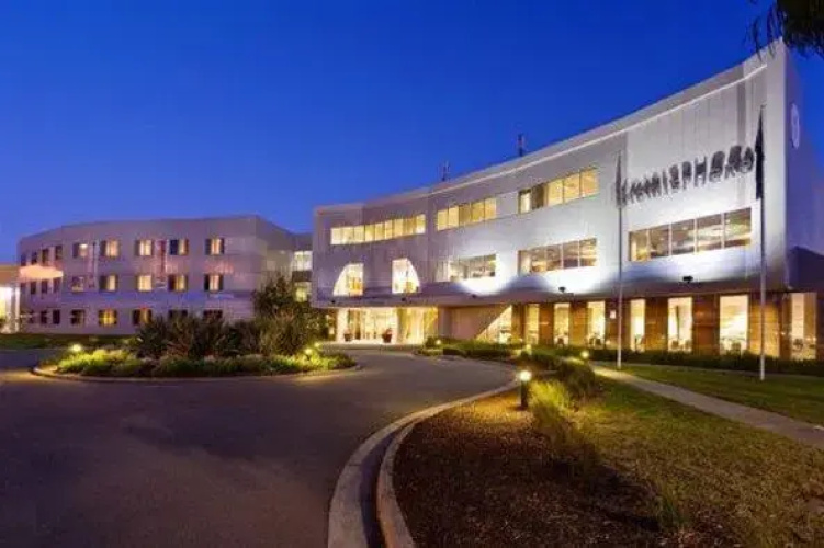 Hemisphere Hotel