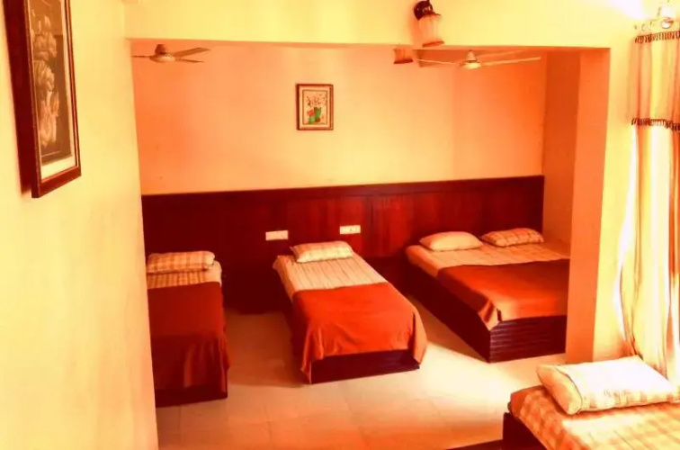 Hotel Royal Nest