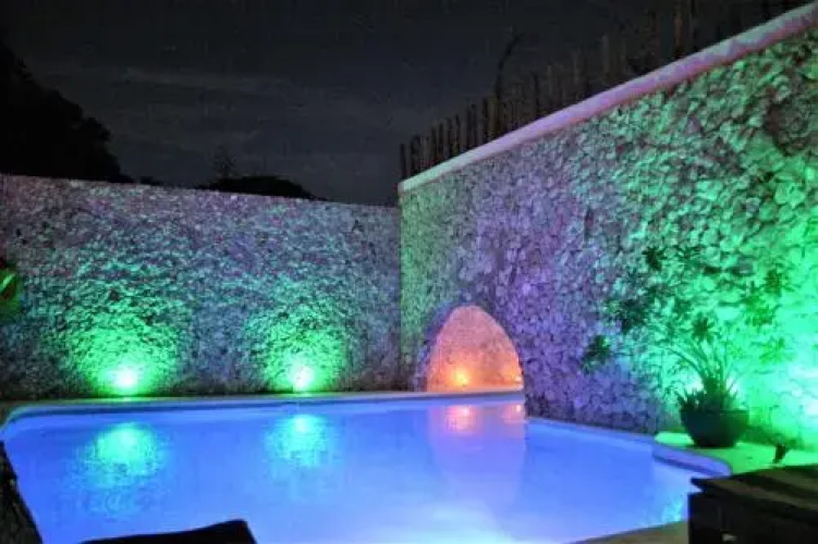 Mayan Majesty Boutique Hotel