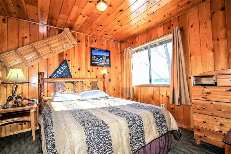 0450 - Shore Acres Lodge Unit 106 to Unit 111