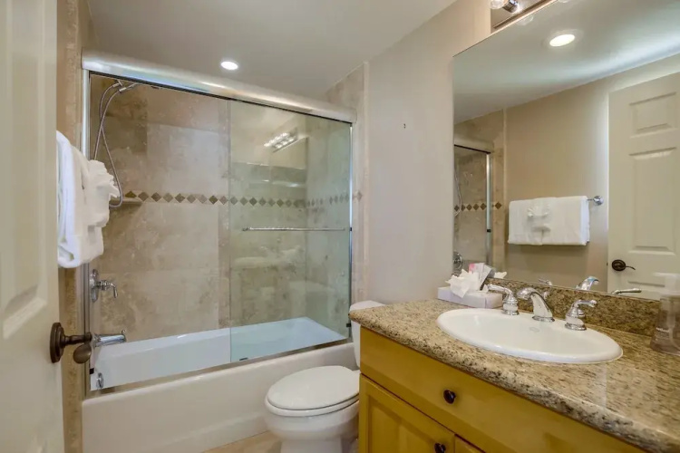 Just Beachy - 2 Br Townhouse