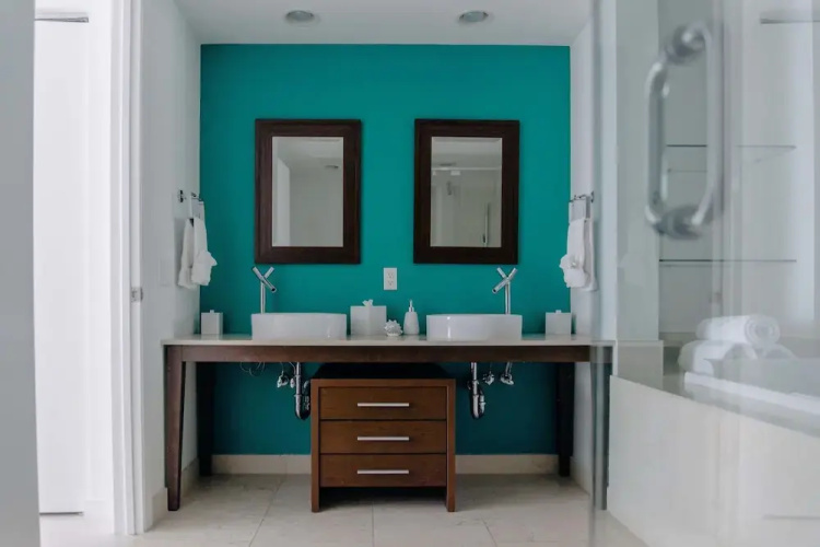 Oceanfront Brickell Suites by Sonder