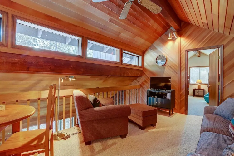 3 Jay - 4 Br Home
