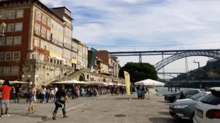 Vrs - Porto Centre Trindade Studio