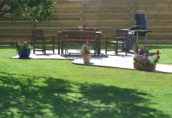 Buzzard Barn