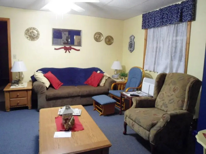 Waddle Inn Bed & Breakfast