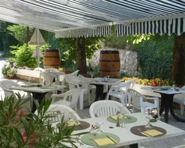 Domaine De Lacave