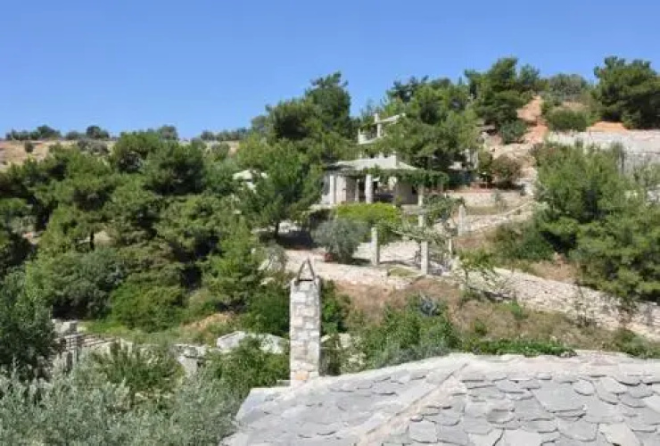 Arsinoi Stonehouses