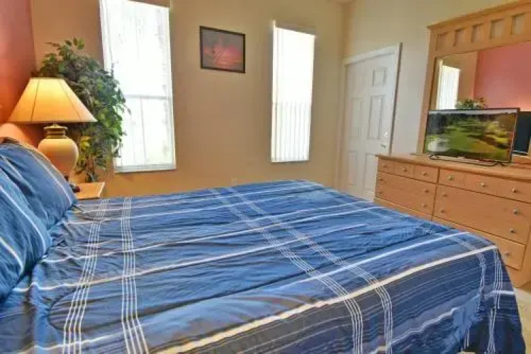 R570CA Adventure Time 4 Br villa by RedAwning