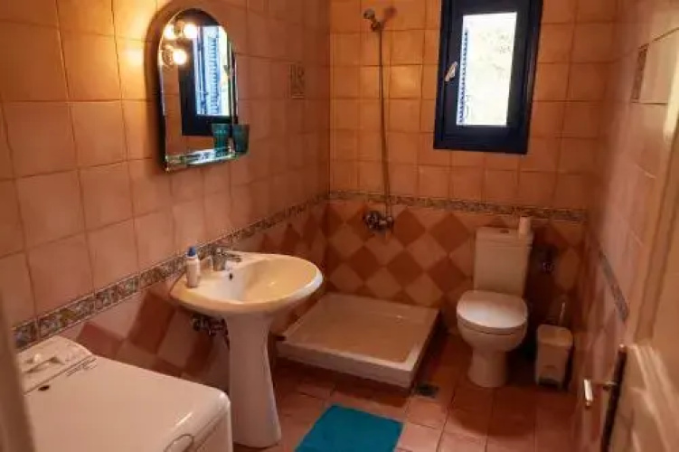 Theo's house in Chora!