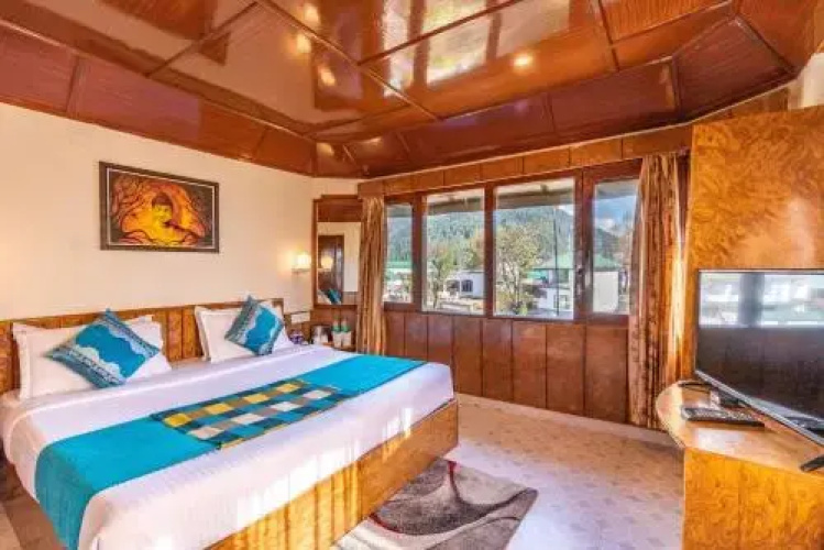Himgiri Resorts