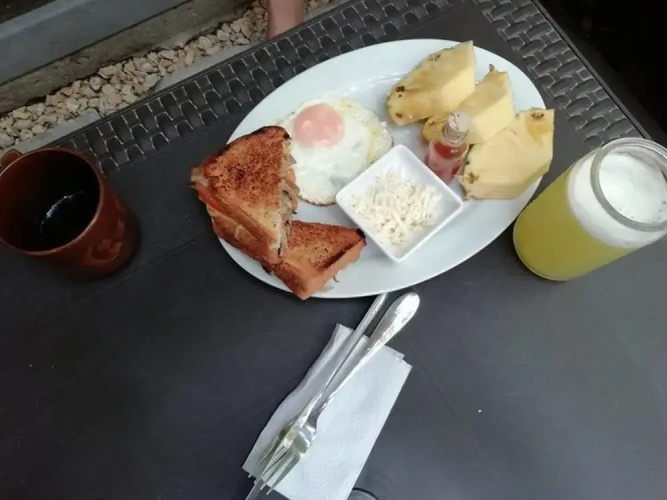Hostel la Antigua Capsula