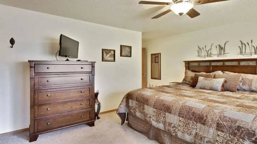 Fairway Village 12