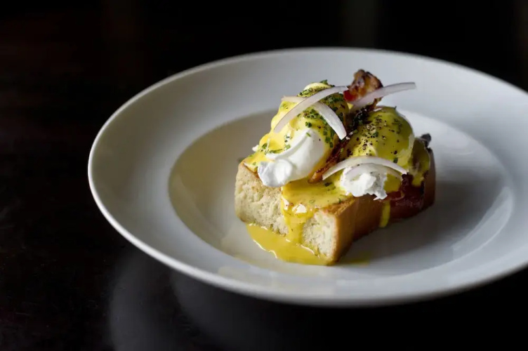 Bartlett Pear Inn