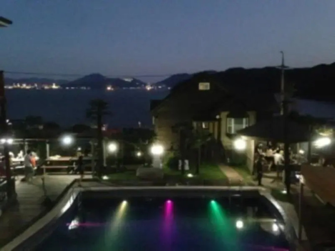 Gajodo Fullhouse Pension