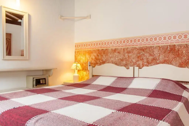 Cesar Apartamentos