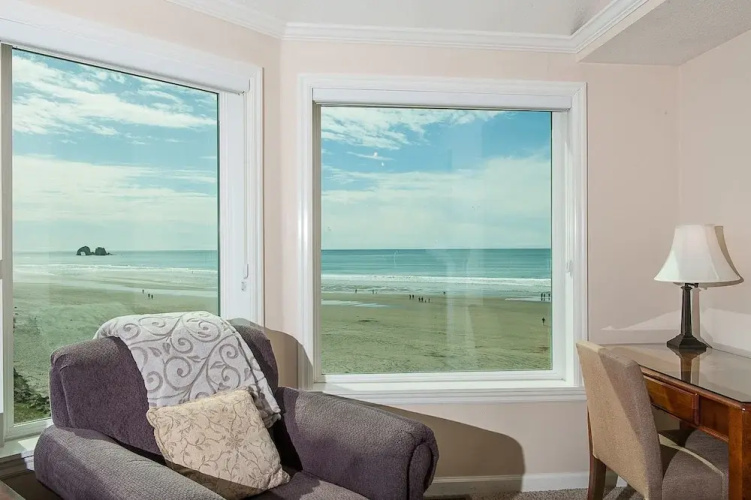 Seaview Condos 403 2 Br by RedAwning