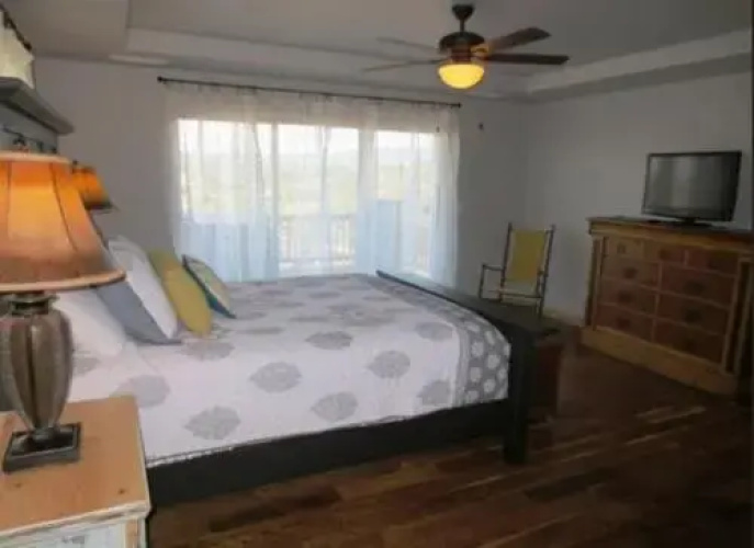 Willow Manor