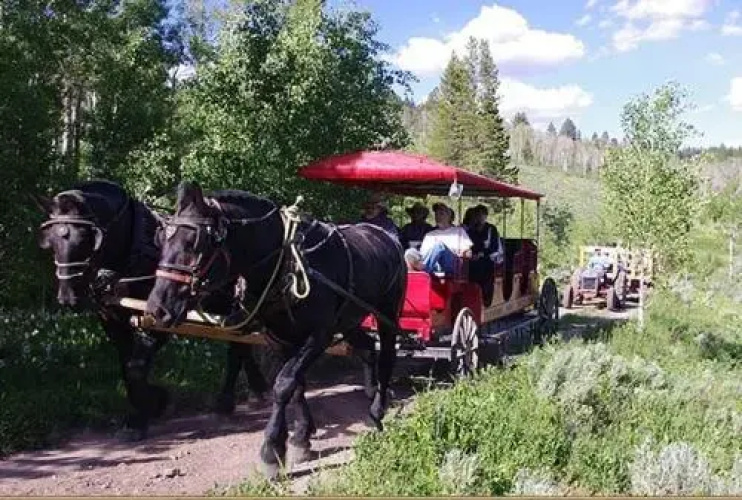 Parade Rest Guest Ranch