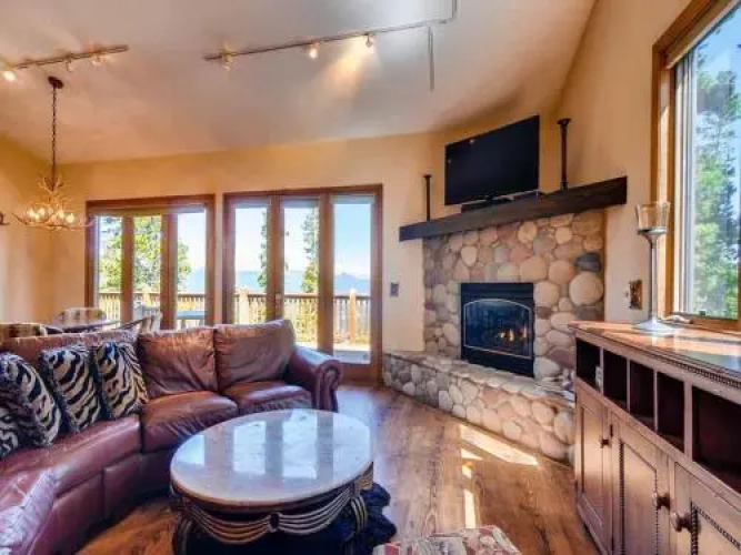 Breck View Home