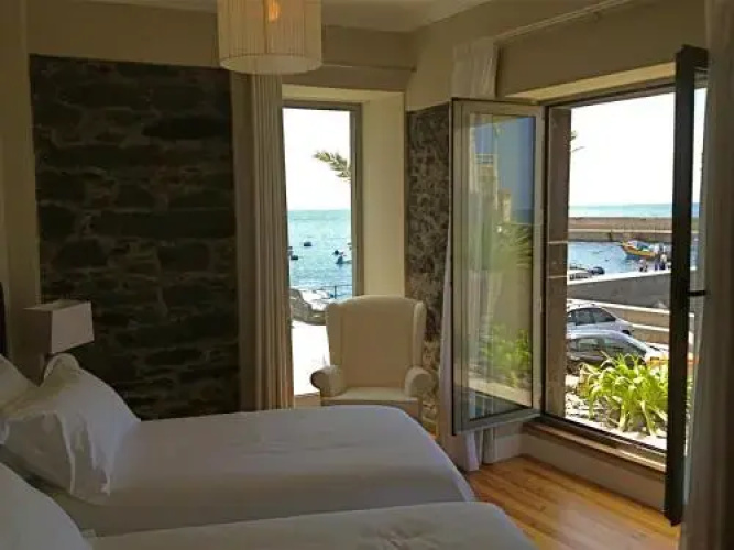 The Docks Ocean View & Beach Front Villas