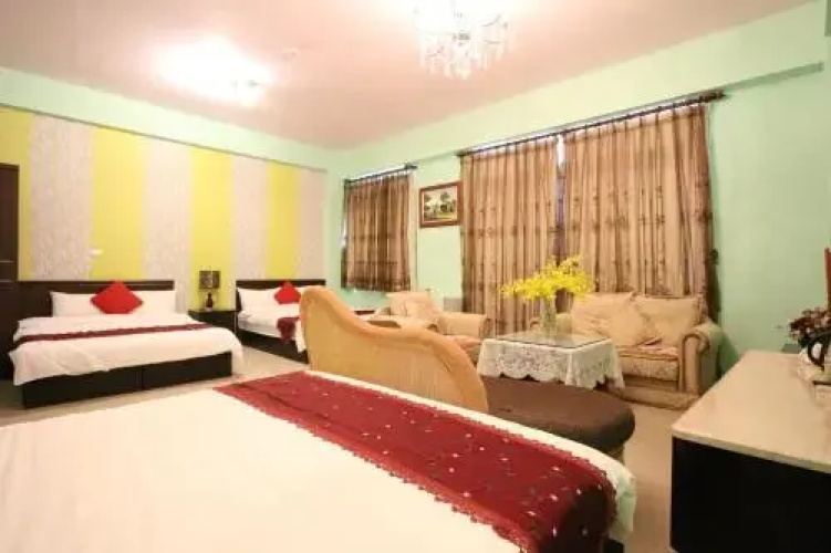 Pony Homestay
