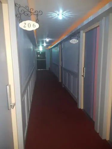 Paris Motel