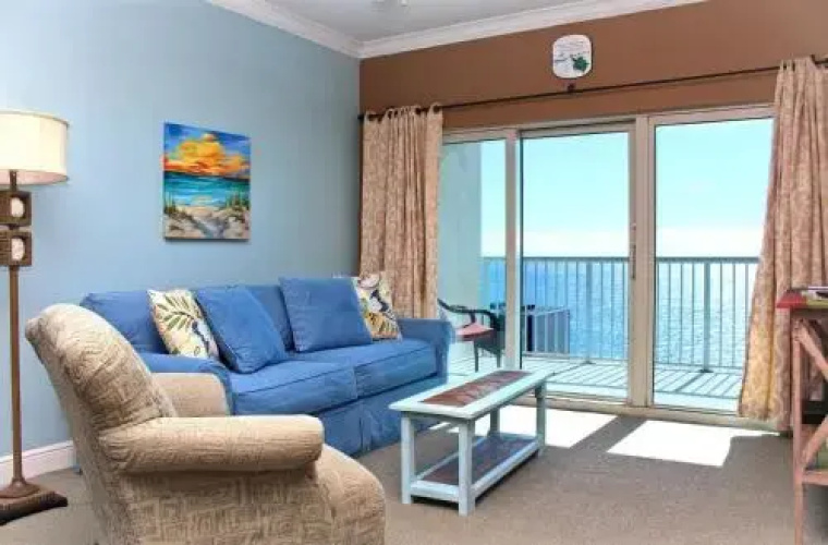Crystal Tower 1208