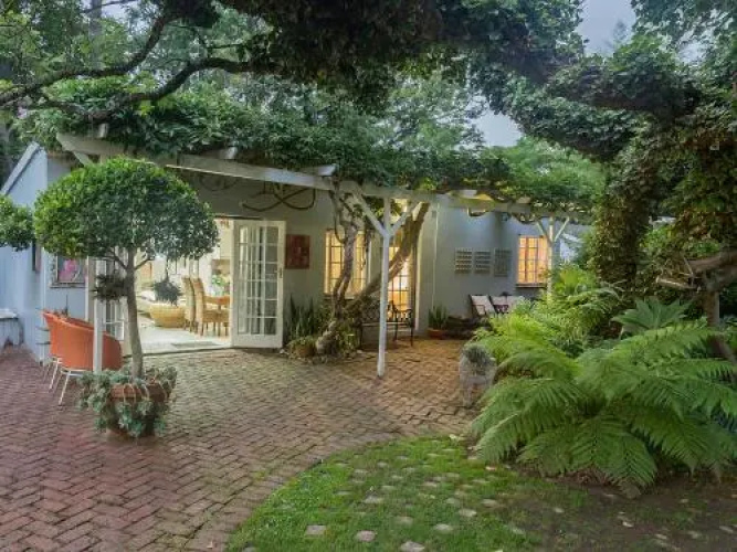 Lollypop Cottage