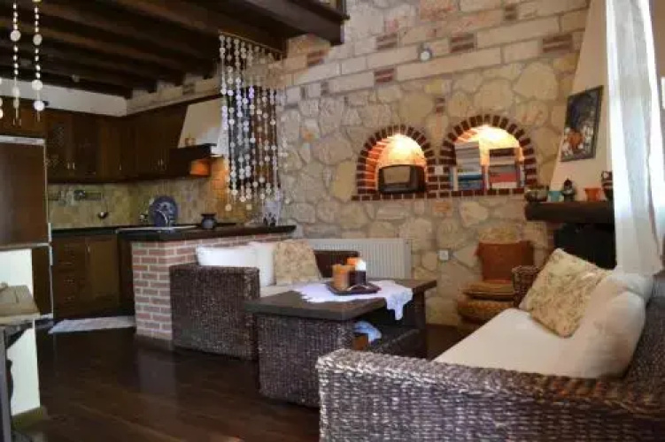 Milona House