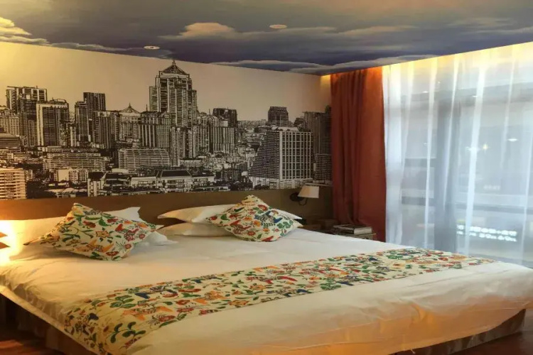 ChonpinesHotel