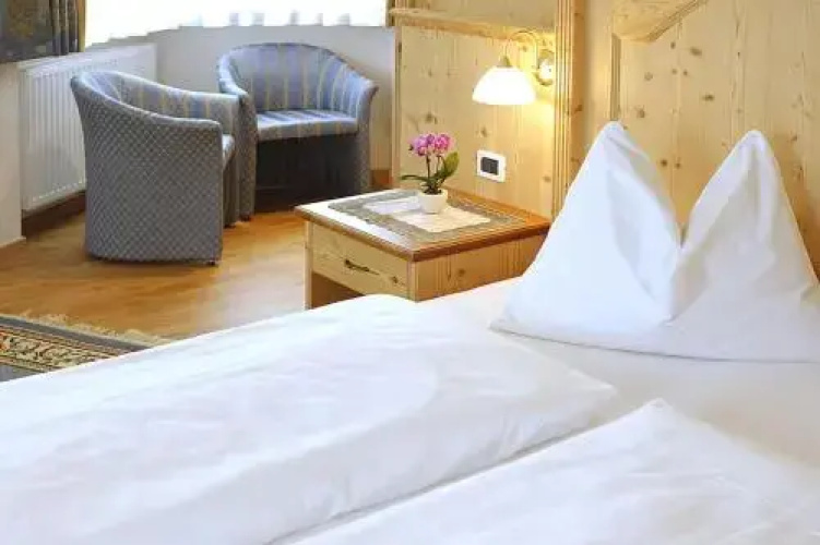 Hotel Comploj