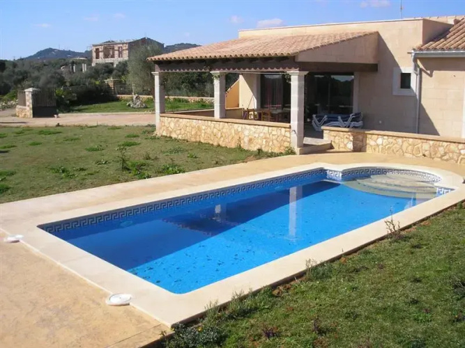 Villa Binimelis II