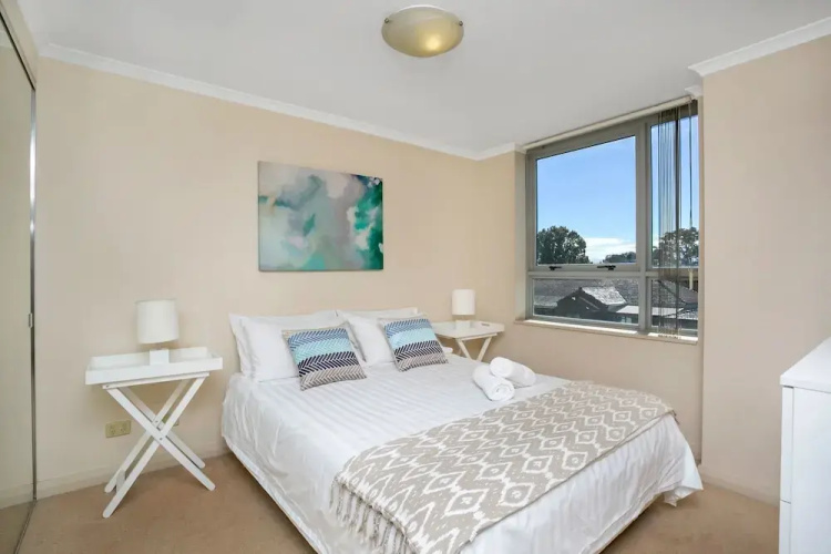 The Apartment Service HELP4