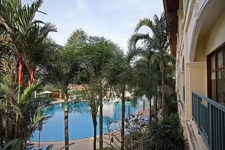 Bang Tao Beach Apartment