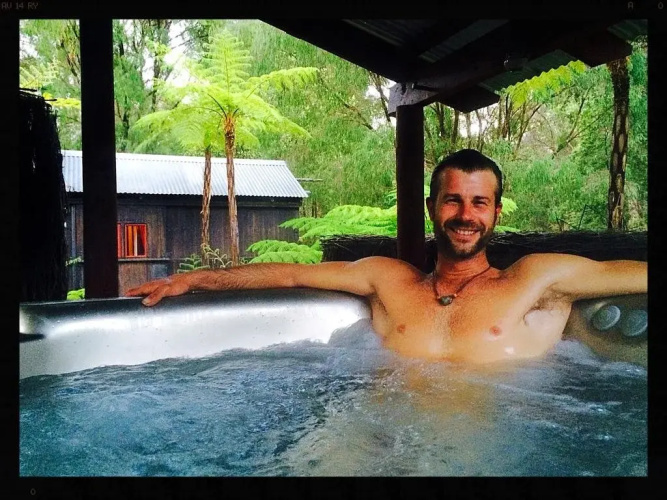 Mudstone Spa Retreat